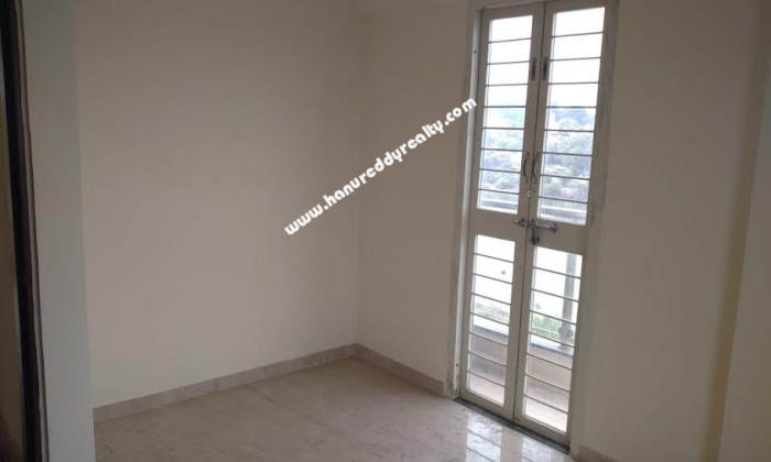 2 BHK Flat for Rent in Koregaon Park