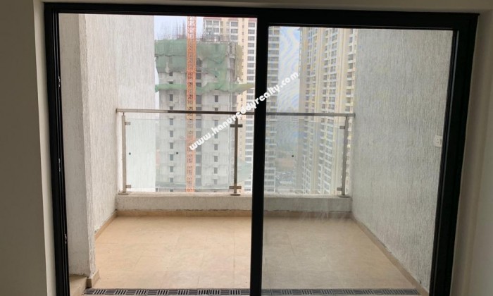 2 BHK Flat for Sale in Mohamad Wadi