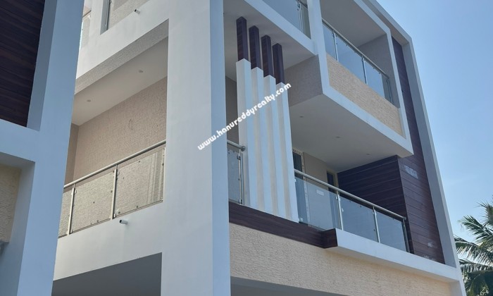 4 BHK Villa for Sale in Akkarai
