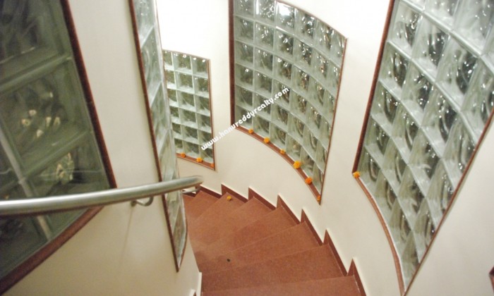 4 BHK Penthouse for Sale in Sopan Bagh