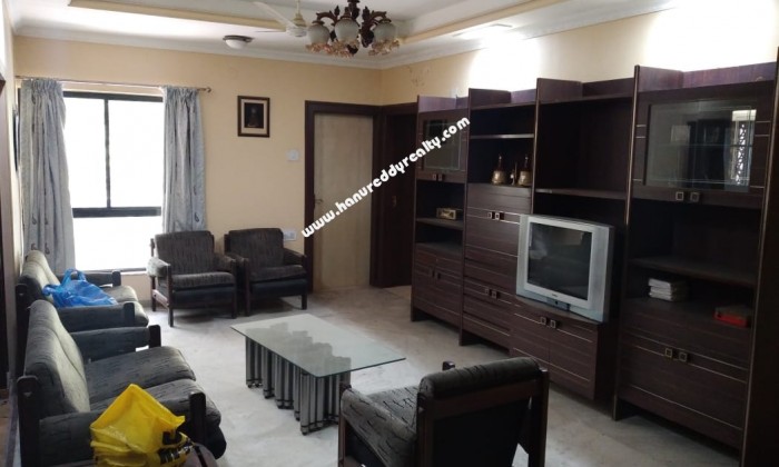 4 BHK Flat for Sale in Boat Club Road