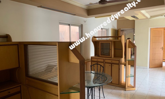 3 BHK Flat for Sale in Wanowarie