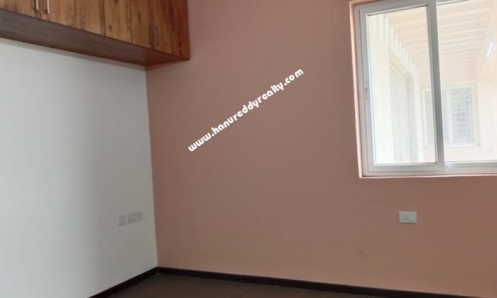 2 BHK Flat for Sale in Padur