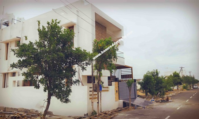 4 BHK Villa for Sale in Kalapatti