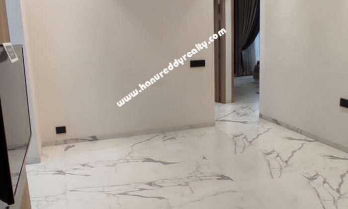 4 BHK Flat for Sale in Mundhva