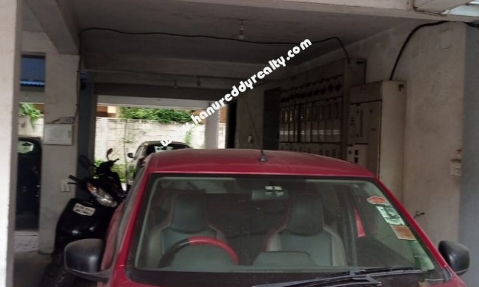 2 BHK Flat for Sale in Thiruvanmiyur