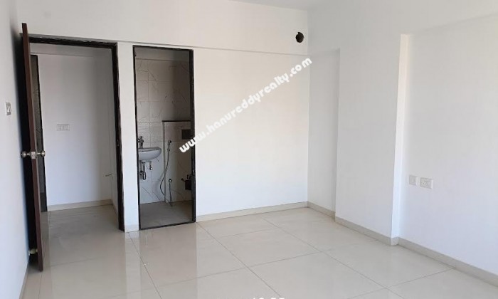3 BHK Flat for Sale in Hadapsar